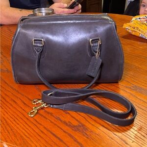 GUC Vintage Coach Navy Blue Doctors Bag with gold hardware Strap and Hangtag